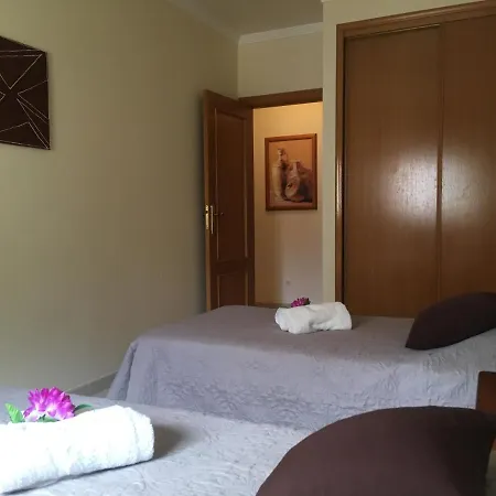 3e Atlantico Com Garagem E Ac - Casas & Papeis Armacao de Pera